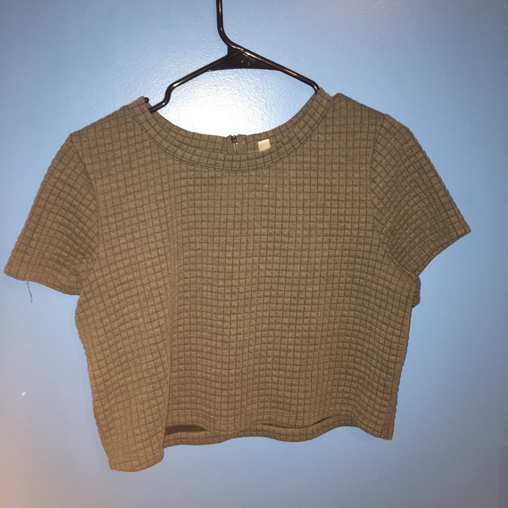 Grey Square Patterned Crop